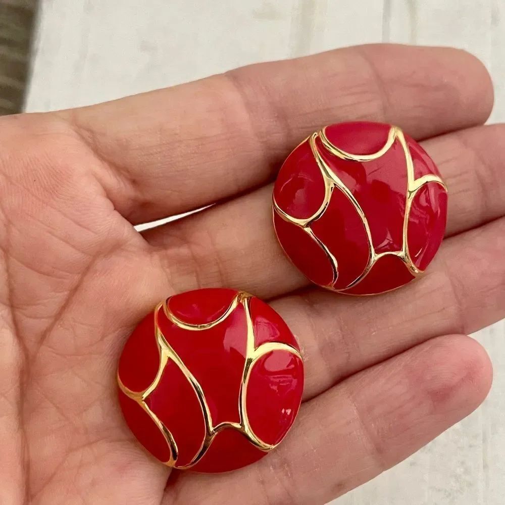 Red gold tone vintage clip on earrings